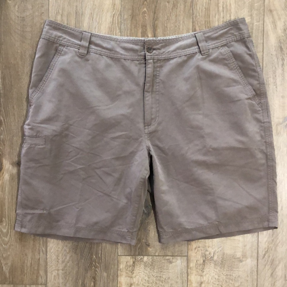 Like new! - ROYAL ROBBINS Flat Front Shorts